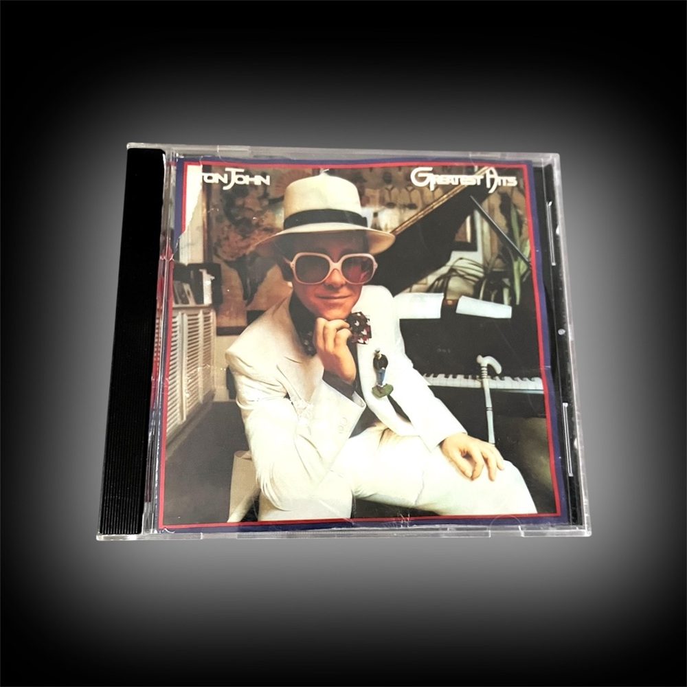 The Man The Myth The Legend - Elton John's Greatest Hits CD • It's a Banger!